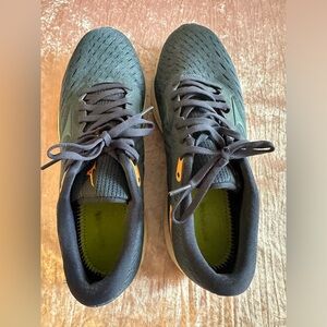 Mizuno Wave Rider 24 Running Shoes - Size 9.5